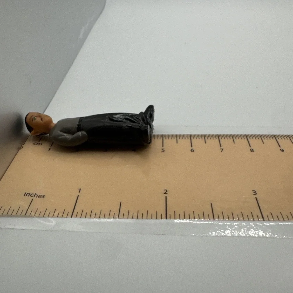 Lil Homies Gato Series 4 Mini Figure 1.75